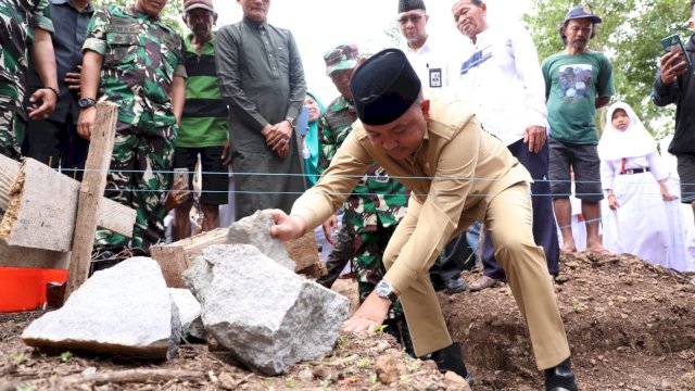 Pendiri Pesantren Al Aksi Puji Kepedulian Ilham Azikin di Sektor Pendidikan