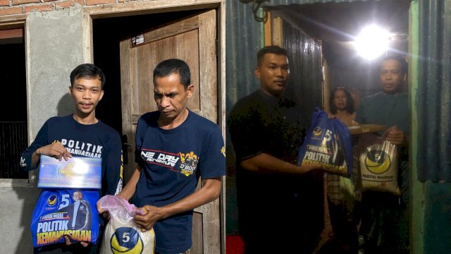 Grebek Sahur, Senangnya Warga Pinrang Dapat Kiriman Paket Sembako dari Rusdi Masse