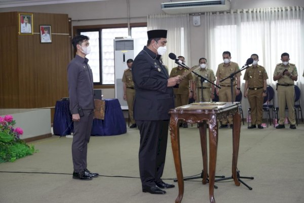 Bupati Maros Chaidir Syam Lantik dan Ambil Sumpah Jabatan Sejumlah ASN