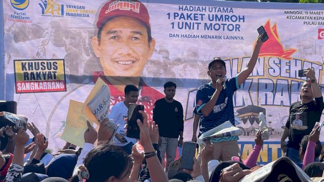 Jalan Sehat Anak Rakyat di Kecamatan Sangkarrang