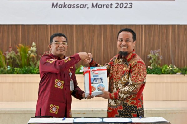 Serah Terima LKPD Unaudited Tahun 2022 oleh Pemerintah Provinsi Sulsel