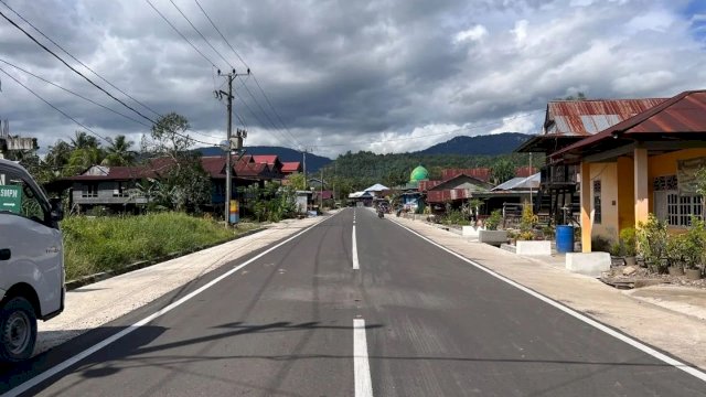 Pemprov Sulsel Rampungkan Pengerjaan Jalan-Jembatan di Enrekang