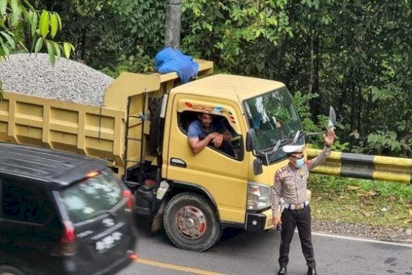 Jalan Penghubung Maros-Bone Kini Sudah Bisa Diakses