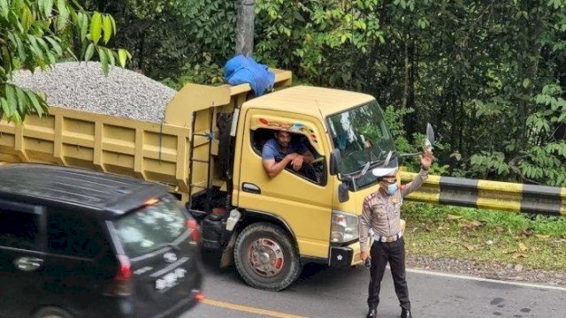 Jalan Penghubung Maros-Bone Kini Sudah Bisa Diakses