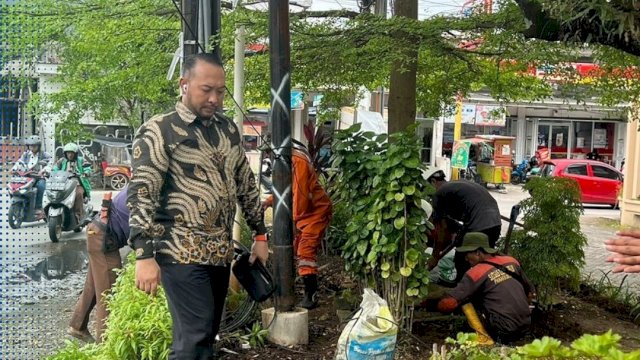 Beri Dampak Positif untuk Warga, Camat Panakkukang Terus Lakukan Penataan Taman di Wilayahnya