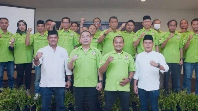 Ketua Koni Makassar Ahmad Susanto Hadiri Pelantikan Komunitas PB Brikatama