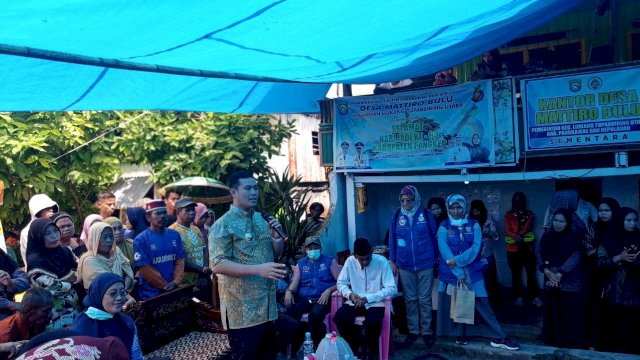 Bupati Pangkep Yusran ke Karanrang Motivasi Warga Minum Obat Cacing