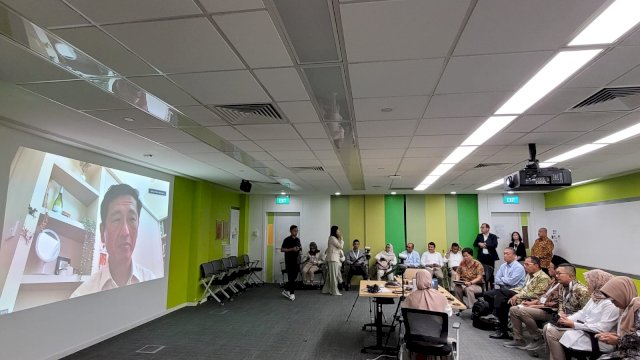 Danny Pomanto Paparkan Makassar Recover di Hadapan Menkes Singapura