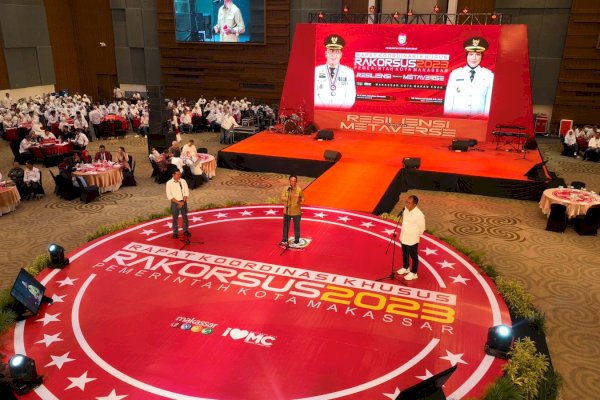 WALHI Sulsel-Danny Pomanto Bicara Solusi Lingkungan dan Kebencanaan di Rakorsus Pemkot Makassar 2023