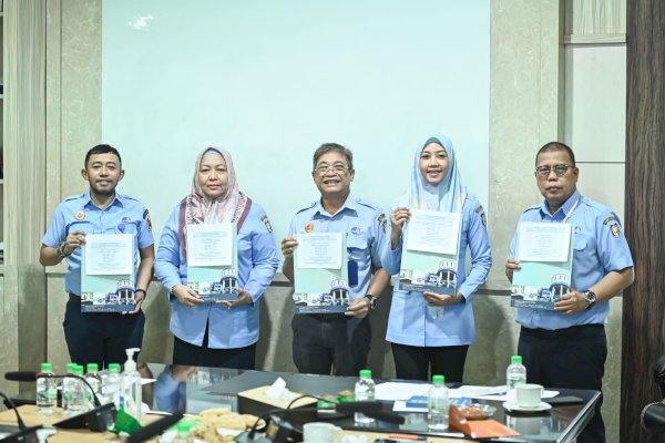 Hebat! Belum Setahun Menjabat, Direksi PDAM Makassar Sudah Catatkan Laba Positif