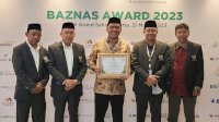 Sejahterakan Umat, Danny Pomanto Raih Penghargaan Baznas Award 2023