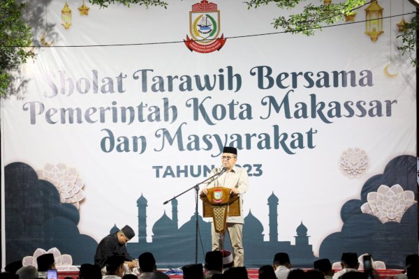 Salat Tarawih Bersama, Danny Pomanto Ingatkan OPD Jaga Kekompakan