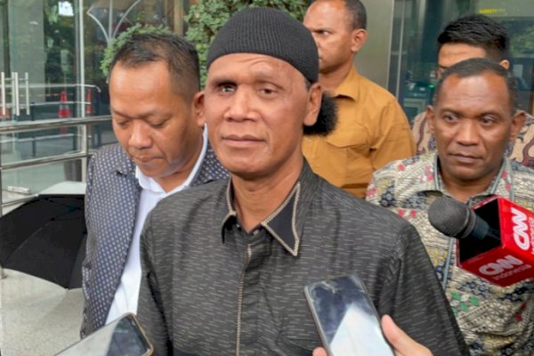 Usai Diperiksa KPK, Hercules Mengaku Tak Kenal Hakim Agung Gazalba Saleh