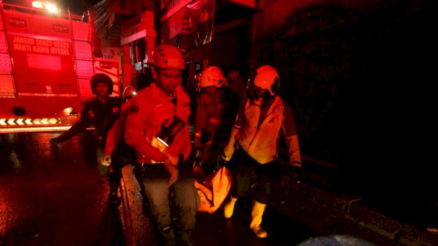 Hangus Terbakar, Jenazah Korban Kebakaran Depo Pertamina Sulit Diidentifikasi