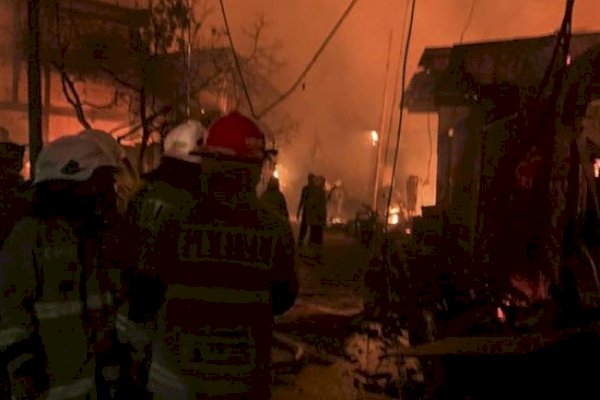 Kebakaran Depo Pertamina Plumpang, Jokowi Minta Evakuasi dan Penanganan Korban Diutamakan