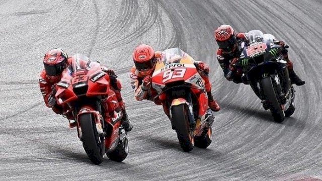 Bagnaia Tak Anggap Marquez Saingan