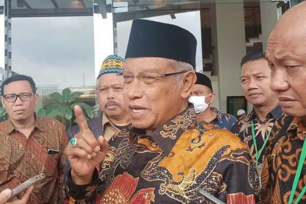 KH Saiq Aqil Minta Larangan Bukber Dicabut: Singgung Perasaan Umat