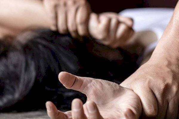 Kepergok Nonton Video Porno, Anak di Cianjur Diperkosa Ayah Tiri