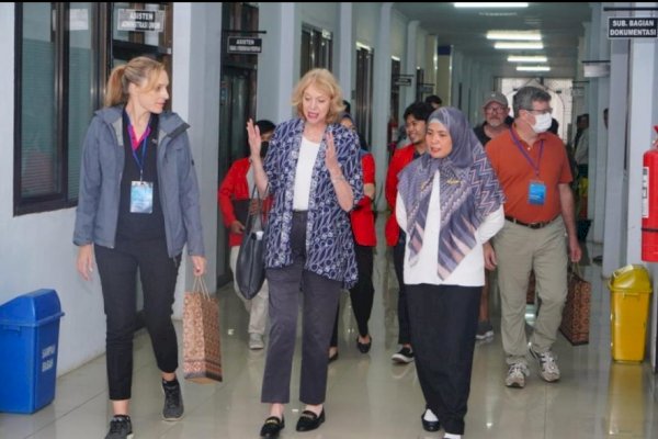 Wabup Suhartina Bohari Terima Kunjungan Australia Consulate General dan Rombongan Peserta Short Course Tentang Geopark