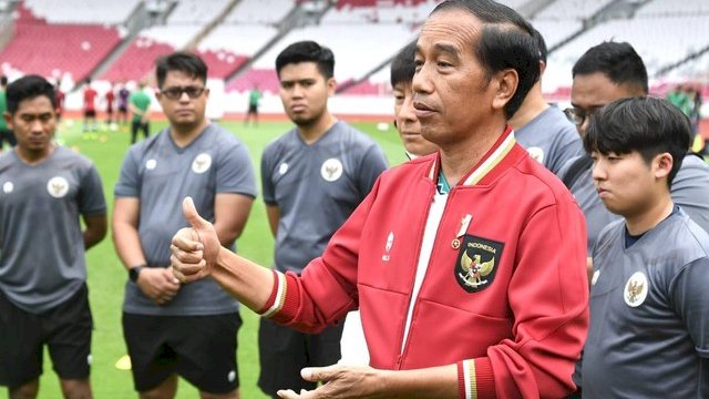 Batal Jadi Tuan Rumah Piala Dunia U-20, Jokowi: Gara-gara Bola Pusing Betul Saya