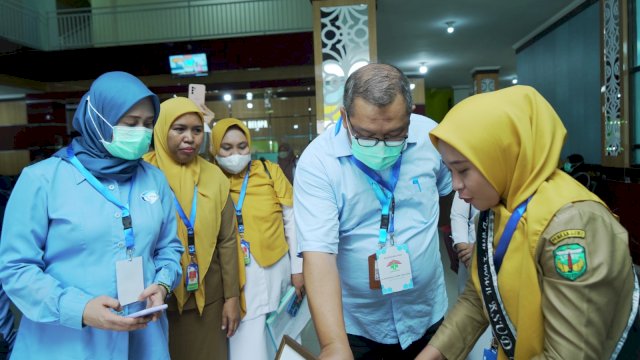 Dalam Rangka Survei Akreditasi, Tim Surveyor LAM-KPRS Kunjungi RSUD Batara Guru Luwu