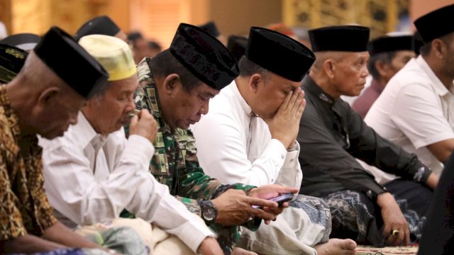 Peringati Malam Nuzulul Quran, Ilham Azikin Ajak Jaga Sinergitas