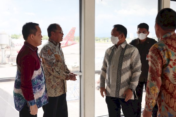 Wali Kota Danny Pomanto Ajak Mendagri Tito Nikmati Kuliner Makassar Kota Makan Enak