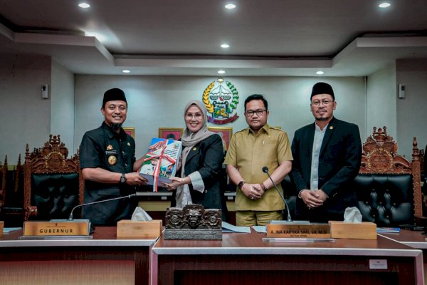 Sembilan Fraksi DPRD Sulsel Sampaikan Hasil Reses ke Gubernur Sulsel