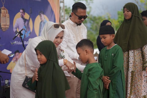 Konsisten Berbagi Selama 10 Tahun, Putri Dakka Bagikan 1000 Paket Sembako