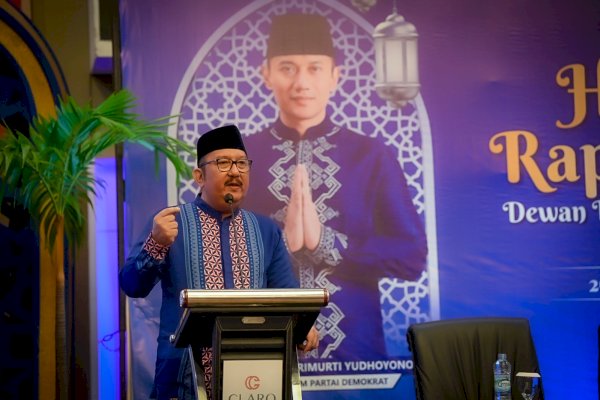 Ni’matullah: Ganti Penguasa dengan Cara-cara Konstitusional
