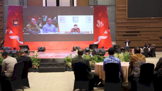 Makassar Tuan Rumah Seminar Nasional Peringatan Hari Otonomi Daerah ke-27