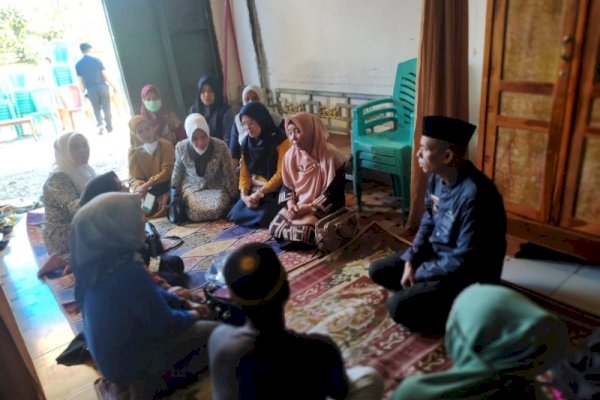 Kadinkes Takalar Kunjungi Rumah Duka Ibu Hamil yang Meninggal