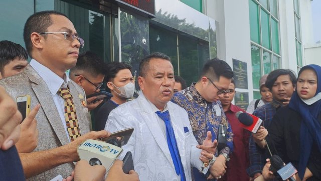 Teddy Divonis Penjara Seumur Hidup, Hotman Paris Sebut Hakim 99 Persen Copy Paste Tuntutan dan Replik Jaksa