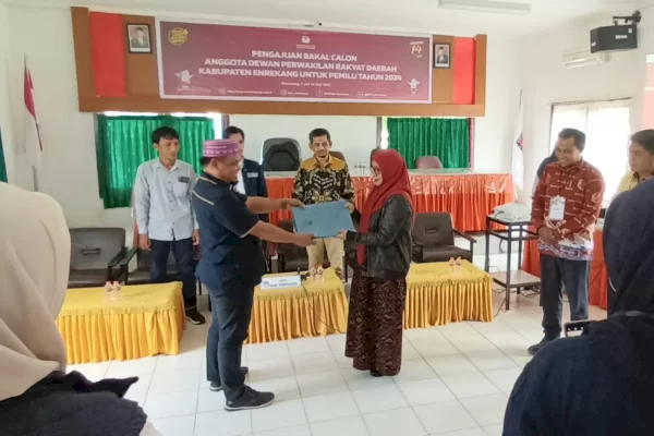 Daftar Bacaleg, NasDem Optimistis Rebut Kursi Ketua DPRD Enrekang dari Golkar