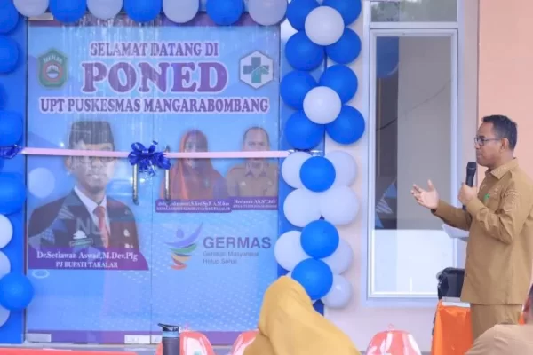 Pj Bupati Takalar Resmikan Poned Puskesmas Mangarabombang