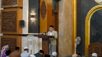 Hikmah Malam Nuzulul Qur’an Di Masjid Agung, Walikota Palopo Judas Amir : Jadikan Qur’an Sumber Informasi
