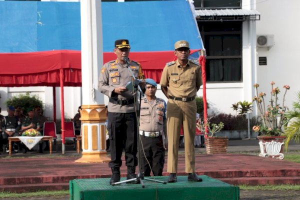 Kapolres Takalar Pimpin Apel Gelar Pasukan Dalam Rangka Operasi Ketupat 2023