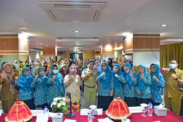 Disnakertrans-PKK Sulsel Gelar Pelatihan Peningkatan Produktifitas