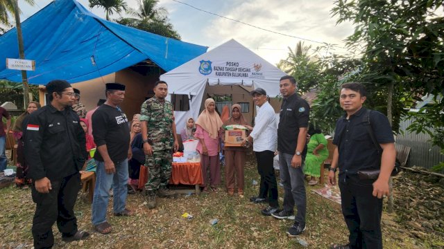 Peduli Sesama, Haji Amry Bersama KKA Gerak Cepat Bantu Masyarakat Terdampak Banjir-Tanah Lonsor di Bulukumba