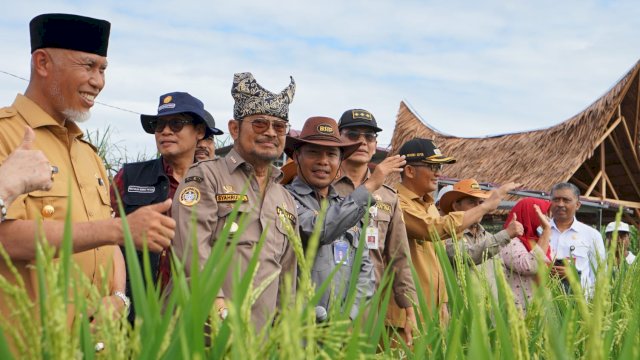 Pastikan Kesiapan PENAS XVI di Sumbar, Mentan SYL Minta Konsolidasi Ancaman Krisis Pangan