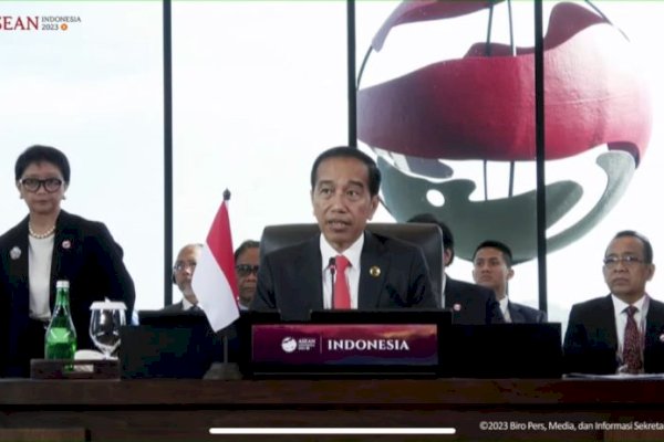 Buka KTT ASEAN 2023, Jokowi: Apa Kita Cuma Diam & Jadi Penonton?