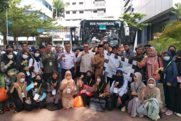 Bank Sulselbar Bersama Pemkab Selayar Fasilitasi 120 Mahasiswa Mudik Gratis