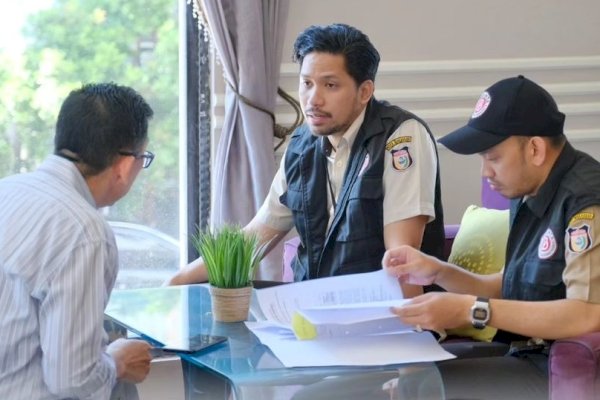 Tegas! Bapenda Tindaki Sejumlah Penunggak Wajib Pajak PBB di Makassar