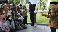 Marak Penipuan Qris Kotak Amal di Masjid, Wapres Minta OJK dan BI Perketat Pengamanan