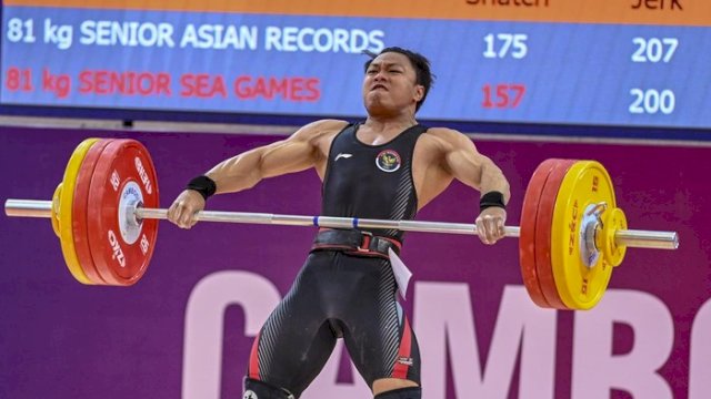 Lifter Rahmat Erwin Abdullah Sumbang Emas di SEA Games 2023, Pecahkan 3 Rekor