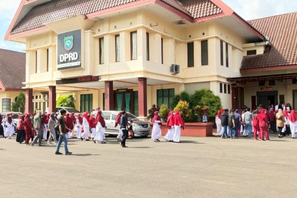 Bupati Pangkep Yusran Ajak THL di RSBS Segera Kembali Bertugas