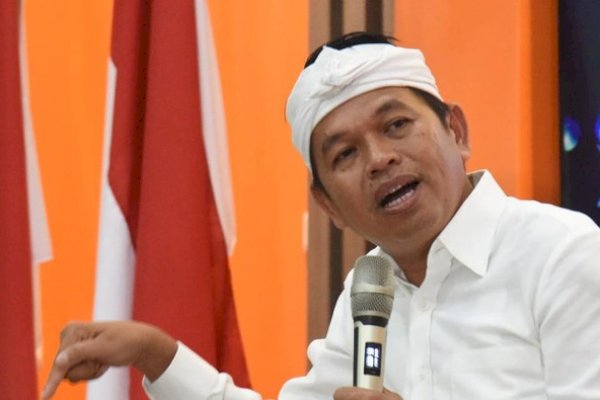 Mundur dari Golkar, Dedi Mulyadi dan Anaknya Jadi Caleg dari Gerindra