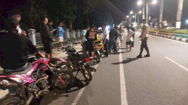 Aksi Konvoi Sahur Pakai Kenalpot Brong Resahkan Warga Galesong Takalar