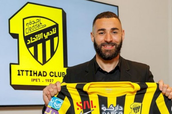 Karim Benzema Resmi Berseragam Al Ittihad, Gaji Rp3,1 Triliun per Tahun