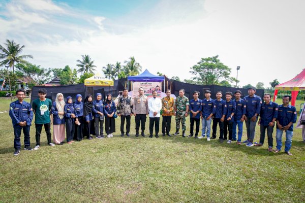 Buka Pesta Rakyat Adat Lammang, Gubernur Andi Sudirman : Antusias UMKM, Geliatkan Ekonomi